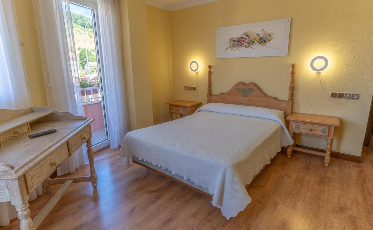 Hotel Rio Cea Puente Almuhey 외부 사진