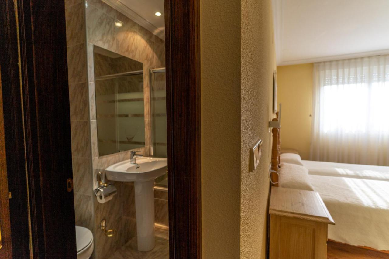 Hotel Rio Cea Puente Almuhey 외부 사진